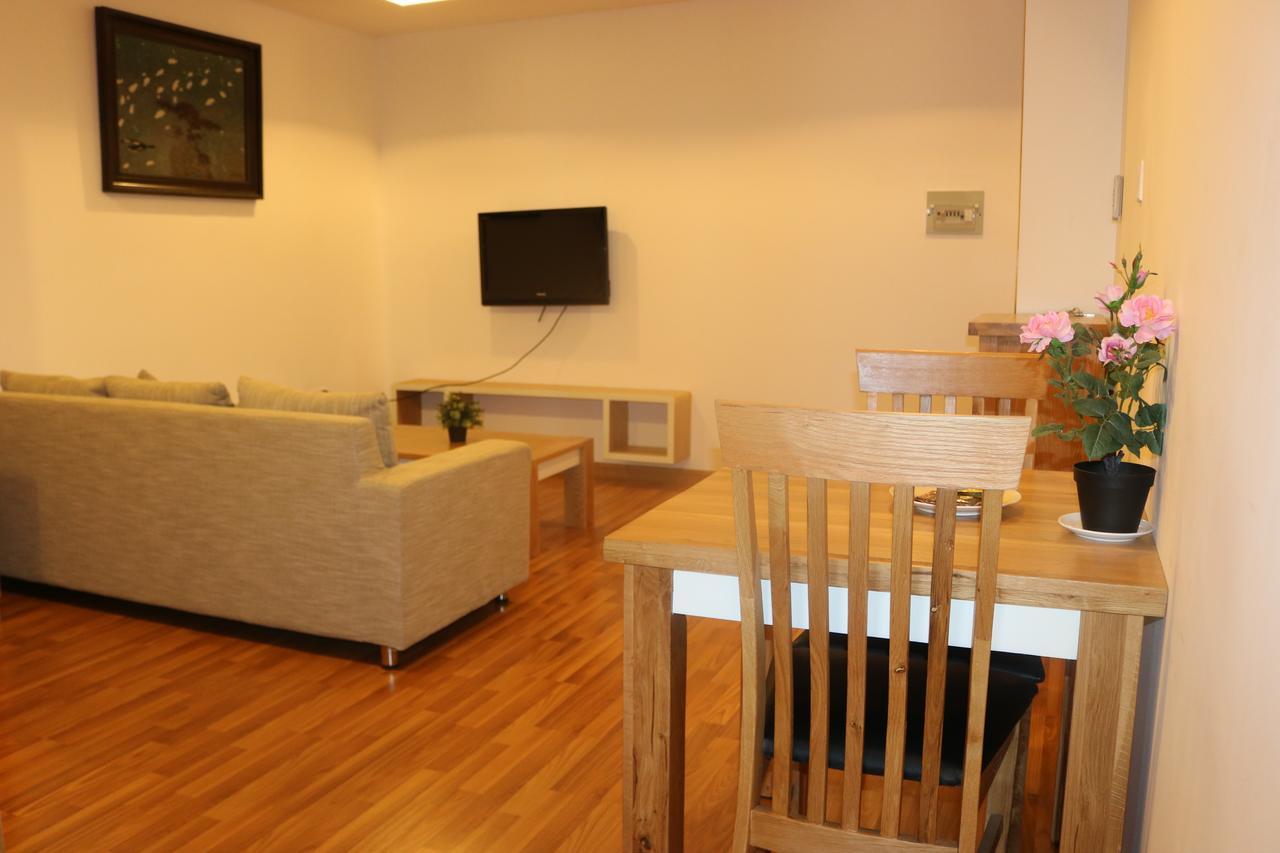 Merin City Suites Ho Şi Min Exterior foto